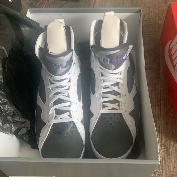 Jordan7 Retro - Picture 2 of 6